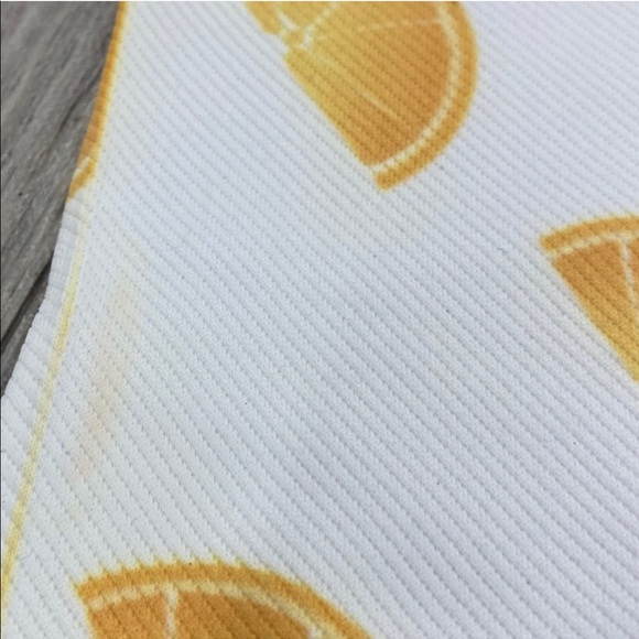 MORGAN STEWART SPORT Tangerine Capri Leggings NWT - Picture 5 of 6